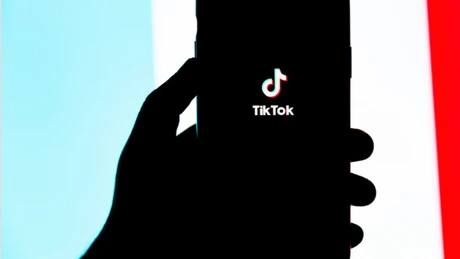 7 din 10 tineri din România sunt captivi pe TikTok. Alarmă pentru angajatori și alte implicații pe piața muncii - studiu