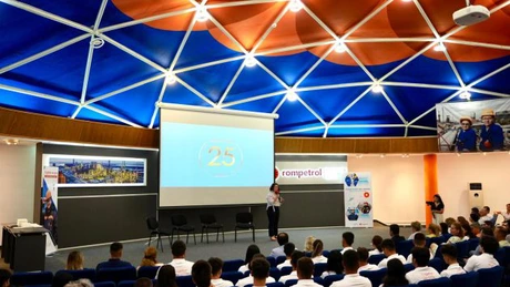 A 25-a ediție a Traineeship-ului Rompetrol a început astăzi. 30 de tineri au fost selectați să participe