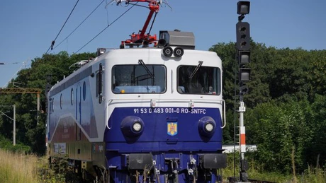 VIDEO Prima locomotivă electrică a CFR Călători, modernizată la Brașov prin PNRR, a trecut cu succes testele de la Făurei