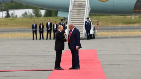 Summit Putin-Trump. Întâlnirea a luat sfârșit, declarații cordiale, rezultate mai puțin: There's no deal, until there is a deal. Pe data viitoare, la Moscova! Ce au spus cei doi.  Evenimentul care decide soarta lumii. Trump și Putin, împreună în mașină, o premieră istorică. Moldova și România, posibil pe agendă. Care vor fi marile subiecte  -LIVE TEXT