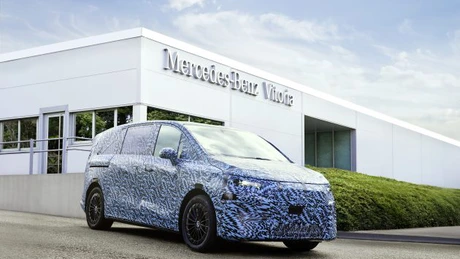 Mercedes-Benz a început producția de pre-serie a noului model VLE complet electric la fabrica sa din Vitoria, Spania