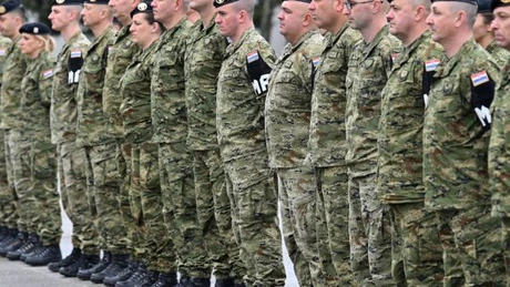 Croația a reintrodus stagiul militar obligatoriu