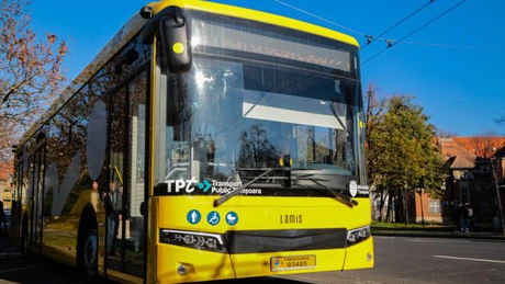 Cinci troleibuze Bozankaya au început de astăzi să circule pe străzile Timișoarei, pe traseul liniei 16