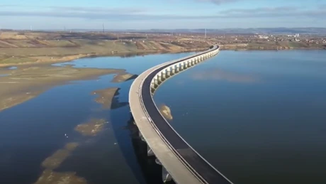 VIDEO Autostrada Transilvania: Construcții Erbașu are 550 de muncitori mobilizați pe lotul Suplacu de Barcău - Chiribiș, realizat 63%