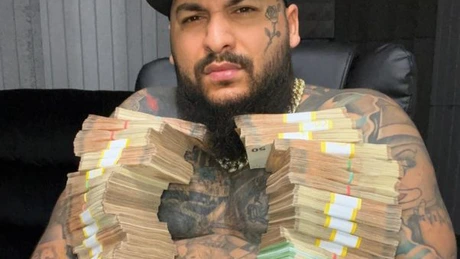 Cântăreţul de manele Dani Mocanu ar fi prejudiciat statul cu 1,6 milioane de lei 