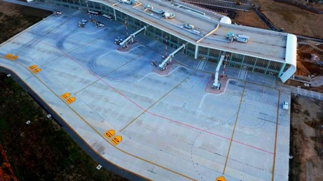 Noul terminal de pasageri al Aeroportului International Craiova, de peste 100 de milioane de euro, se inaugurează mâine - FOTO