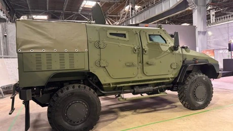 VLAH, primul vehicul blindat fabricat 100% în România, a fost prezentat astăzi la Moreni