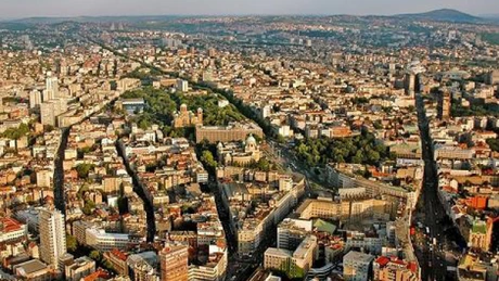 O prietenie controversată. Mega-proiecte făcute de companii din China în Serbia, contracte fără licitaţii şi sub incidenţa riscurilor de corupţie (analiză)