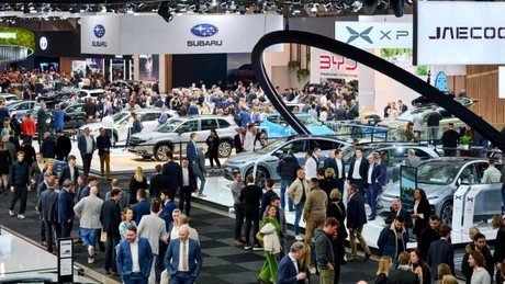 Salonul Auto de la Bruxelles îi ia locul celui de la Geneva. Numărul de expozanți crește major