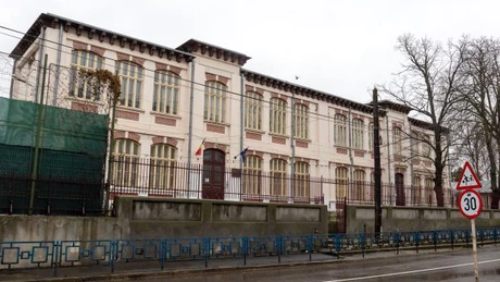 Primăria Galați organizează licitație pentru modernizarea celei mai vechi școli din municipiu