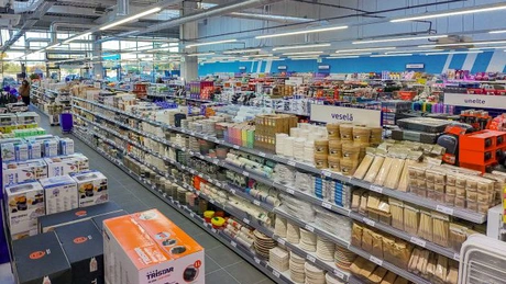 Action, lanţ de magazine cu preţuri mici, cu 1.500 de produse sub 5 lei, deschide al şaptelea magazin din România