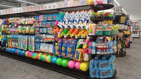 Lanțul german care vinde produse de la un euro se îndreaptă spre 100 de magazine în România