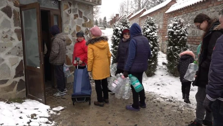 Coșmarului orașului din România rămas de patru luni fără apă potabilă se prelungește. Bacteria a fost depistată din nou în rețeaua din Curtea de Argeș