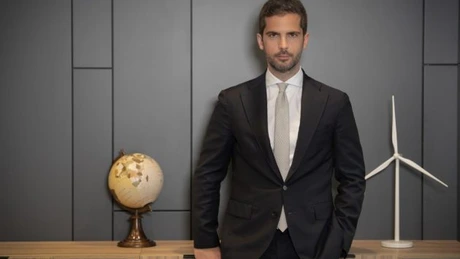 Giacomo Billi își răscumpără firma, Alive Capital, de la Premier Energy. În schimb, vinde participațiile minoritare din firmele de regenerabile. Vrea să se extindă în regiune