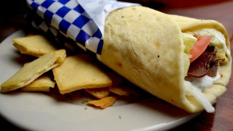 Grecia măreşte salariul minim. Cât va fi de la 1 aprilie