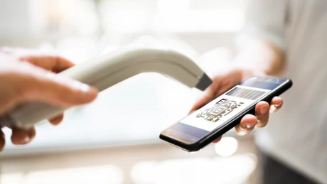 După buletinul electronic urmează o nouă revoluție în relația cu statul: portofelul electronic de identitate. Până la sfârșitul anului vom avea toate actele pe telefon