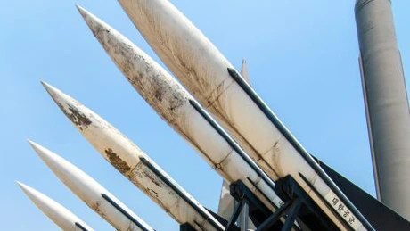 Grecia - Consiliul de securitate a aprobat achiziţia unui sistem de apărare aeriană multistrat şi modernizarea a 38 de avioane F-16