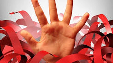 Birocrația UE sugrumă economia. Cum a ajuns Europa la coada inovației în lume. Lector universitar: În UE se reglementează mai repede decât se inovează