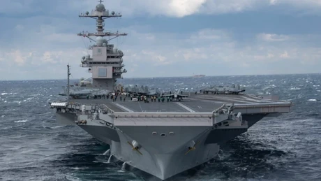 VIDEO - Cea mai mare navă de război din lume, portavionul american USS Gerald Ford, părăseşte Croaţia