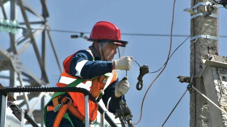 Cea mai lungă „autostradă energetică” din România: Se construiește magistrala de 260 km care va uni Ardealul de Moldova