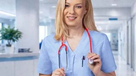Uniforme medicale antibacteriene produse la Bucureşti. TAG, care le fabrică, spune că e o premieră în România