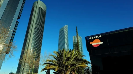 Gigantul spaniol Repsol semnează un acord de explorare petrolieră în Venezuela