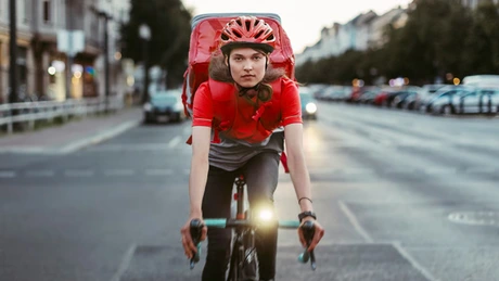 Uber este foarte aproape de a prelua platforma de livrări Delivery Hero - surse Bloomberg