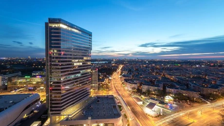 Tranzacție în cel mai cunoscut zgârie-nori din Pipera: Tema Energy, unul dintre marii integratori de tehnologie AI din România, își mută sediul