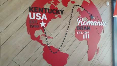 FOTO Cel mai nou KFC s-a deschis într-o zonă surpriză. Investiție de 1 milion de euro pentru restaurantul din Bran