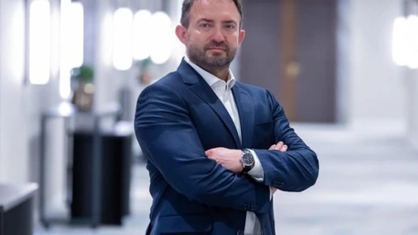 Răsturnare de situație la TAROM. Directorul interimar Costaș spune că a refuzat să rămână în continuare la conducere, desi Consiliul de Administrație anunțase că de fapt l-a demis