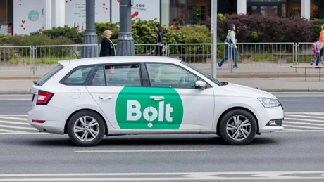 Vrei să conduci pentru Bolt? Ce presupun serviciile complete de înființare PFA și de ce contează să le faci corect