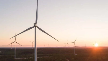 Nou parc eolian operațional de 102 MW în România, ANRE tocmai a dat licența. Este al israelienilor care au mall-urile AFI și a enervat industria eoliană europeană