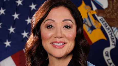 Listă impresionantă de abuzuri comise de fostul secretar american al Muncii Lori Chavez-DeRemer, arată o anchetă internă. Printre altele, i-a cerut unei subordonate să-i întindă rufele la uscat și să-i facă curat în casă