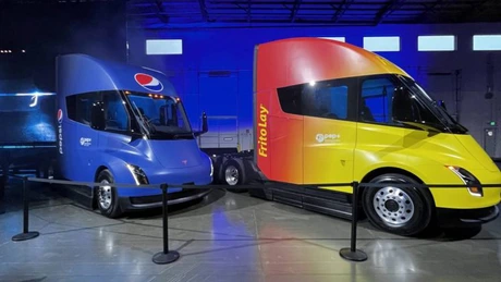 Tesla anunță că aduce camionul electric Semi în Europa, după aproape zece ani de întârzieri