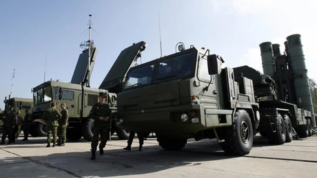 Rusia anunţă că Iranul are nevoie de mai multe rachete ruseşti S-400 pentru 