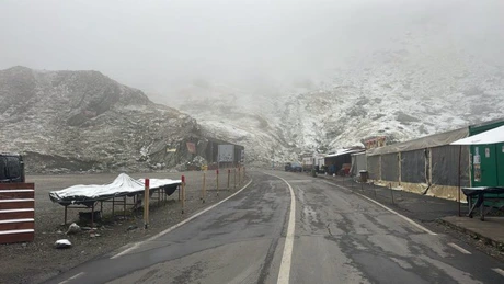 Prima ninsoare pe Transfăgărășan: nu a fost necesară intervenția utilajelor de deszăpezire
