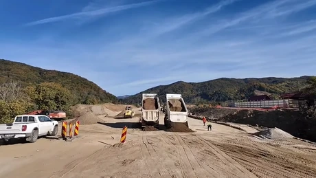 Autostrada Sibiu - Pitești: Lucrările la cea mai lungă secțiune au ajuns la stadiul de 18,89%