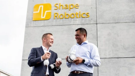 Roboții cuceresc școlile. Afaceri duble pentru danezii de la Shape Robotics România. Împreună cu Altex și Data Hub, compania se implică în licitații de 2,5 milioane de euro la Sibiu