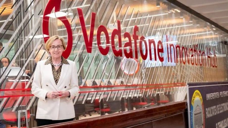 Margherita Della Valle, CEO Vodafone Group, laudă Centrul de Inovare deschis la Politehnica București: A devenit un incubator digital puternic, care valorifică energia și ideile studenților și ale cadrelor universitare