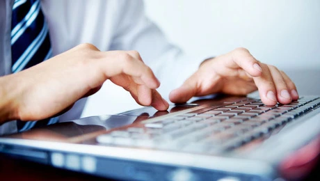 Mai mult de 90% dintre români cred că au nevoie de competenţe AI pentru a avansa în carieră (studiu)