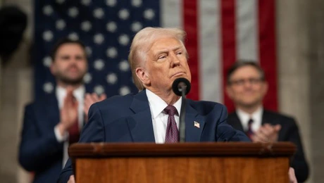 Platforma Truth Social a reușit să atragă clienți pentru serviciul controversat de a putea să vadă postările lui Trump înaintea publicului larg