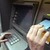 Vești proaste pentru toți românii care au card. Băncile au reintrodus comisioane la propriile ATM. Ce bănci au cele mai mari costuri
