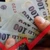 Salariul minim crește de mâine, 1 mai, pentru zeci de mii de români. Va fi peste salariul minim pe economie