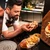 Câți bani a făcut chef Orlando Zaharia de la Chefi la cuțite cu restaurantul Zmoke din București