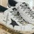 Tinerii dau sute de euro pe ei: Golden Goose, care rivalizează cu Jordanii și Rick Owens, deschide magazin la București