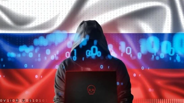 Care sunt țintele preferate ale hackerilor ruși, de la Rompetrol, BCR, BVB, Metrorex, la spitale și Guvern – raport oficial