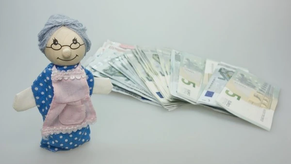 Cele mai mare zece pensii încasate în 2025 se apropie de 1 milion de euro. Cât a fost cea mai mare pensie plătită în Pilonul 2