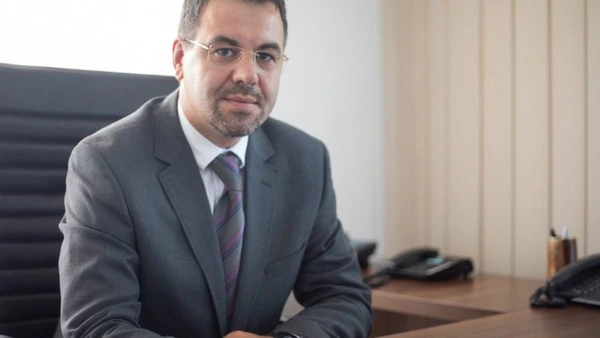 Oficial BNR, o abordare diferită a situației dificile din România. Ce este capcana venitului mediu și care sunt cele două căi de ieșire din criză