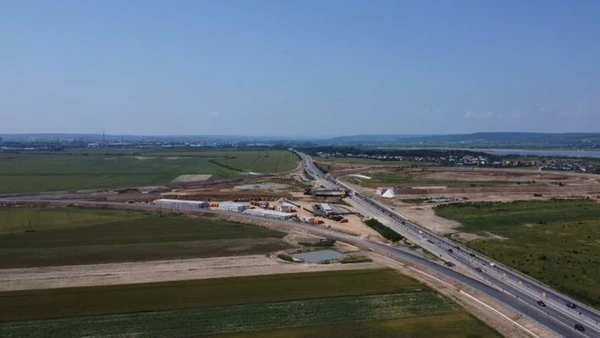 VIDEO „Autostrada Ford” – DEx12: Cum mai arată nodul cu A1 București – Pitești, construit de UMB