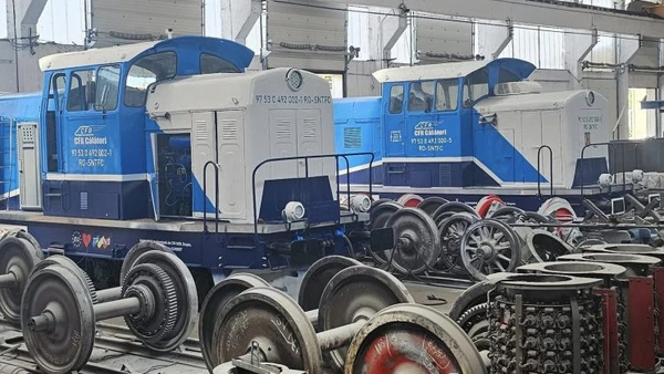 FOTO „Tesla de Brașov”, fabricată în colaborare cu olteni. Cum sunt realizate primele locomotive pe acumulatori ale CFR Călători